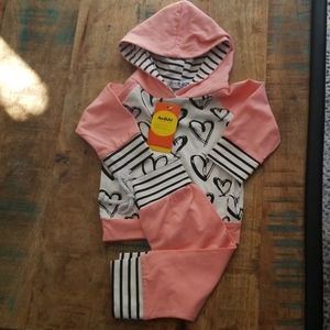 6-9M NWT 💓Stripes + Hearts💓 Pink Jumpsuit